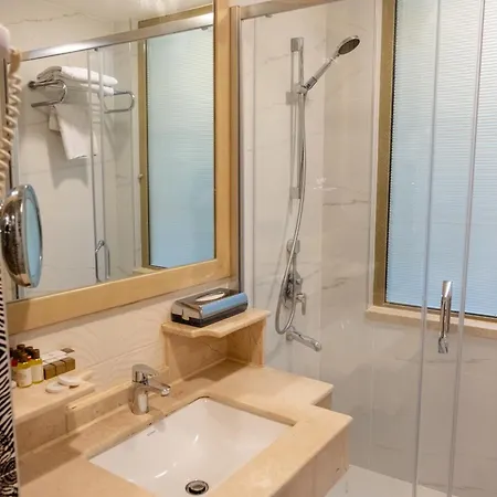 Eser Premium Hotel & Spa-3